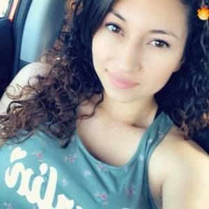 Meet your Posher, Nidia